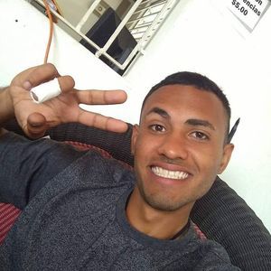 Meet your Posher, Luis